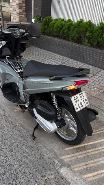 Honda Air Blade 125 2017 Xám. Mua bán Xe máy tại Thành phố Biên Hòa Đồng Nai được đăng bởi Khiêm Đỗ hình 1