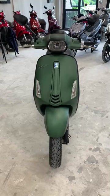 🔥Vespa Sprint 125 ABS 2018 xanh rêu nhám chuẩn zin. Mua bán Xe máy tại Thành phố Thủ Đức Tp Hồ Chí Minh được đăng bởi iMotorbike Khương Phan hình 1