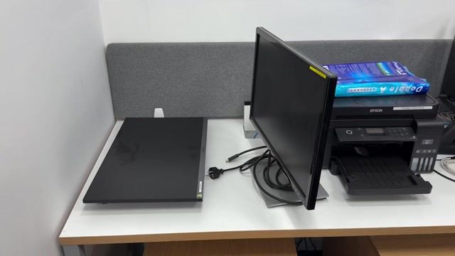 Thanh lý lô macbook pro , dell và màn hình. Mua bán Laptop tại Thành phố Thủ Đức Tp Hồ Chí Minh được đăng bởi Hoàn hình 1