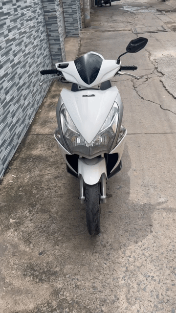 Honda Air Blade 2012 chính chủ, máy zin êm biển SG. Mua bán Xe máy tại Quận 8 Tp Hồ Chí Minh được đăng bởi Quân  hình 1
