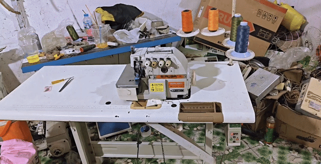 Máy vắt sổ Siruba 2 kim 4 chỉ . Mua bán Đồ chuyên dụng, Giống nuôi trồng tại Huyện Bình Chánh Tp Hồ Chí Minh được đăng bởi Trung Tính hình 1