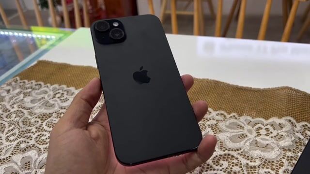 iPhone 15 Plus 128GB Đen Mỹ. Mua bán Điện thoại tại Huyện Hóc Môn Tp Hồ Chí Minh được đăng bởi Tuấn hình 1
