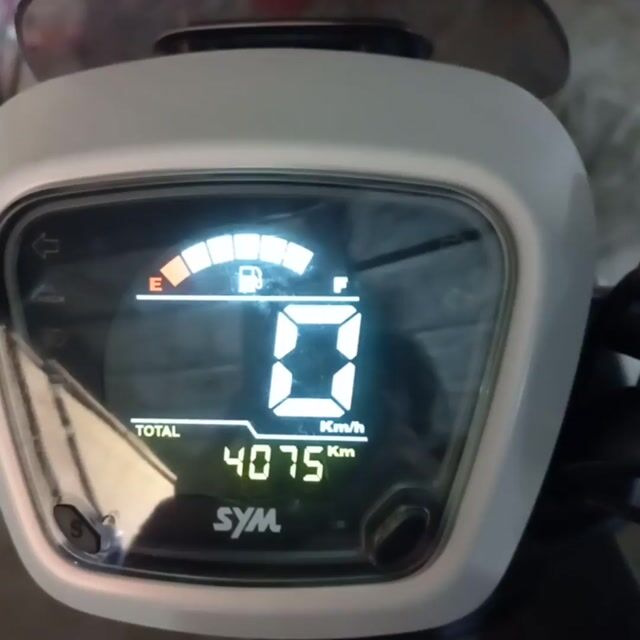 SYM 50CC 2024 4000km. Mua bán Xe máy tại Quận Ba Đình Hà Nội được đăng bởi Tràn thi hoài Thu hình 1