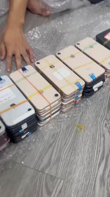 iPhone 8G Vàng hồng, Bạc Đã qua sử dụng. Mua bán Điện thoại tại Quận Đống Đa Hà Nội được đăng bởi thái sơn hình 1