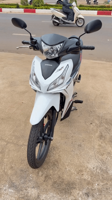 Honda RSX FI Trắng đen Số Việt Nam. Mua bán Xe máy tại Thành phố Pleiku Gia Lai được đăng bởi Trần Quốc Thành hình 1