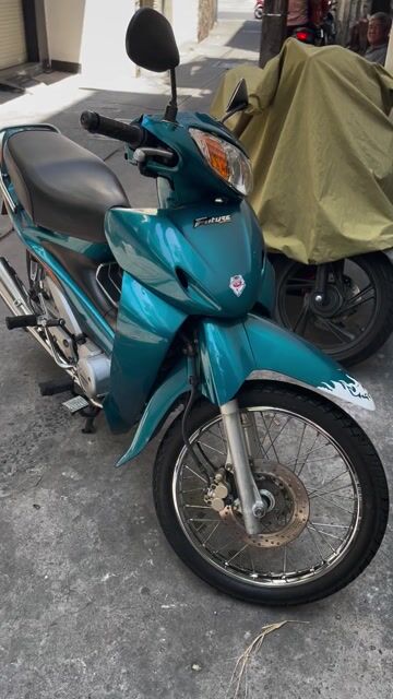 Honda Future 1 Xanh ngọc. Mua bán Xe máy tại Quận Phú Nhuận Tp Hồ Chí Minh được đăng bởi Nguyễn Văn Dung hình 1