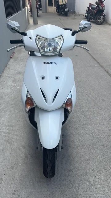 Honda Lead scr 2007 màu Trắng. Mua bán Xe máy tại Quận 7 Tp Hồ Chí Minh được đăng bởi Chuyên Xe Giá Tốt hình 1