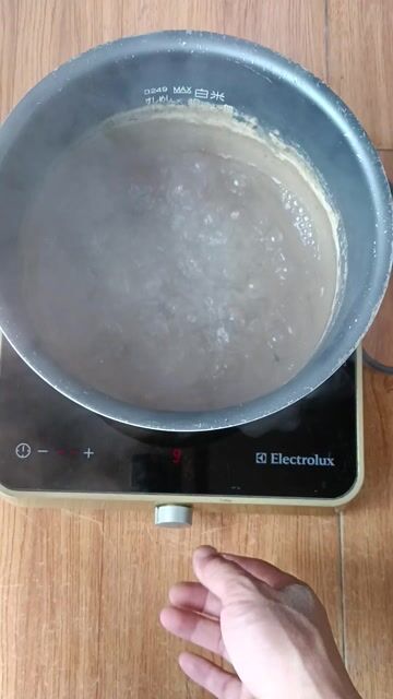 Bếp từ đơn Electrolux Đen chưa sửa chữa. Mua bán Bếp, lò, đồ điện nhà bếp tại Quận Bắc Từ Liêm Hà Nội được đăng bởi Khắc Trung Nguyễn hình 1