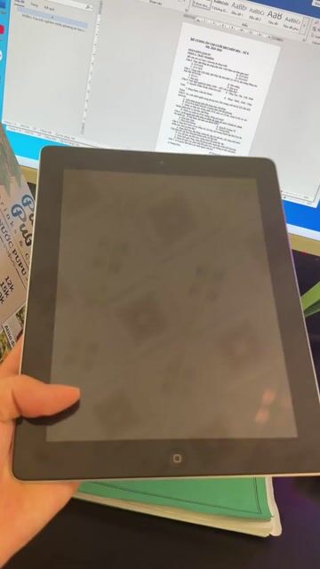Máy tính bảng Apple iPad Bạc Bị iCloud. Mua bán Máy tính bảng tại Huyện Cẩm Mỹ Đồng Nai được đăng bởi Lin Do hình 1