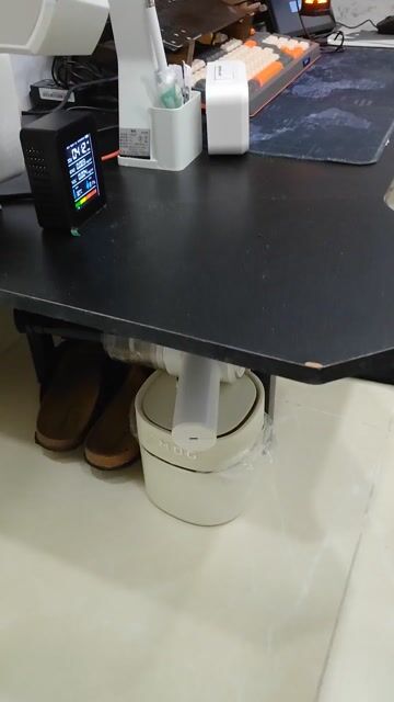 Combo bàn Kanta gấp gọn Giá đỡ tay Ghế lười Tatami. Mua bán Bàn ghế tại Quận 7 Tp Hồ Chí Minh được đăng bởi Phàm Trần hình 1