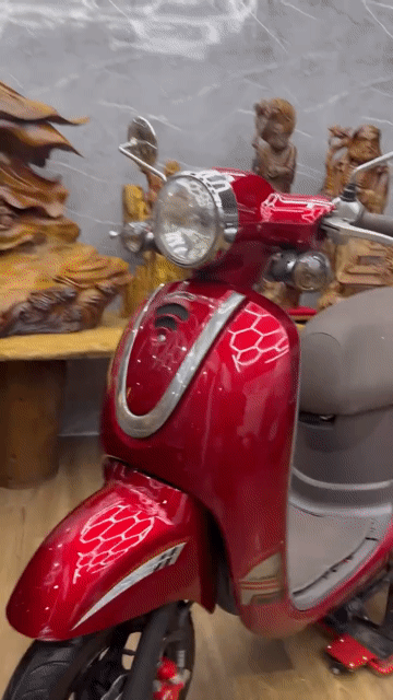 Scoopy 50cc đời 2023 chính chủ biển SG xe đẹp keng. Mua bán Xe máy tại Quận 7 Tp Hồ Chí Minh được đăng bởi Xe Cũ Hiếu CT hình 1