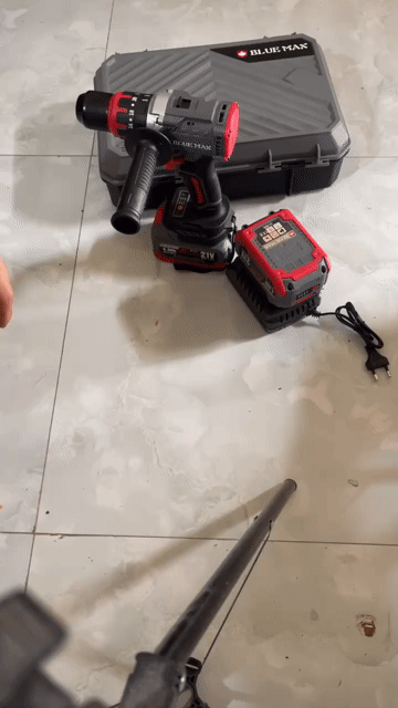Máy khoan pin BLUE MAX 13ly. Mua bán Đồ chuyên dụng, Giống nuôi trồng tại Huyện Vĩnh Tường Vĩnh Phúc được đăng bởi Lê Quang Đại hình 1