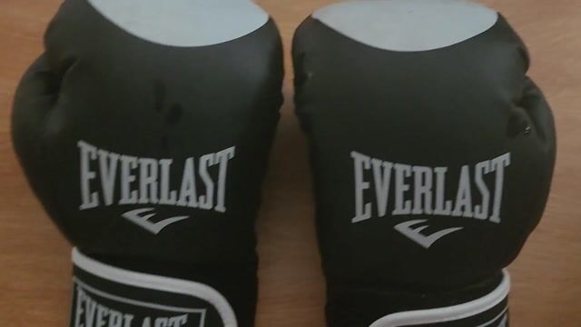 Găng tay boxing. Mua bán Đồ thể thao, Dã ngoại tại Quận Bình Thạnh Tp Hồ Chí Minh được đăng bởi Dư Huy hình 1
