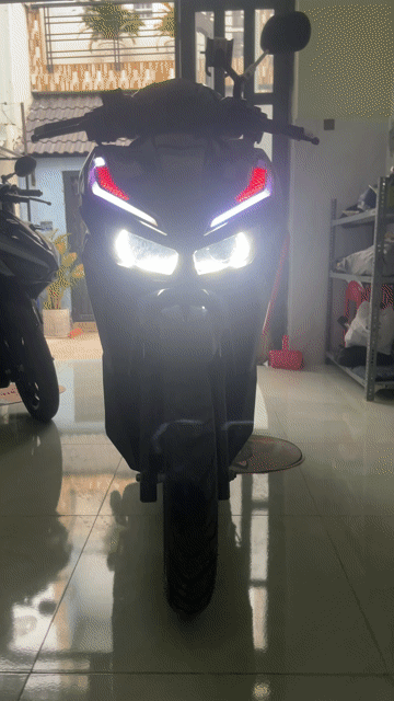 Đèn xe máy Bi cầu Đen Đã sử dụng. Mua bán Phụ tùng xe tại Huyện Bình Chánh Tp Hồ Chí Minh được đăng bởi Võ Văn Chiến hình 1