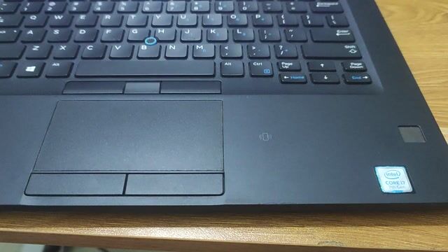 Dell i7 đời 7, 8GB, SSD 256GB Cảm ứng. Mua bán Laptop tại Quận Hoàng Mai Hà Nội được đăng bởi Nguyễn hình 1
