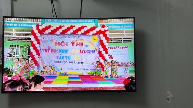 Tivi Samsung 49 inch 4K màn hình cong ❤️ Giao Lắp. Mua bán Tivi, Âm thanh tại Thành phố Thủ Đức Tp Hồ Chí Minh được đăng bởi Điện Tử Minh hình 1