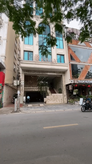 Cho thuê Văn phòng, Mặt bằng kinh doanh Quận Cầu Giấy Hà Nội diện tích 125 m² giá 18 triệu/tháng