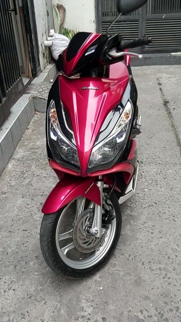Honda Airblade Fi 125c 0214 TphcM chìa khóa lớn. Mua bán Xe máy tại Quận Phú Nhuận Tp Hồ Chí Minh được đăng bởi CHÚ QUÍ  hình 1
