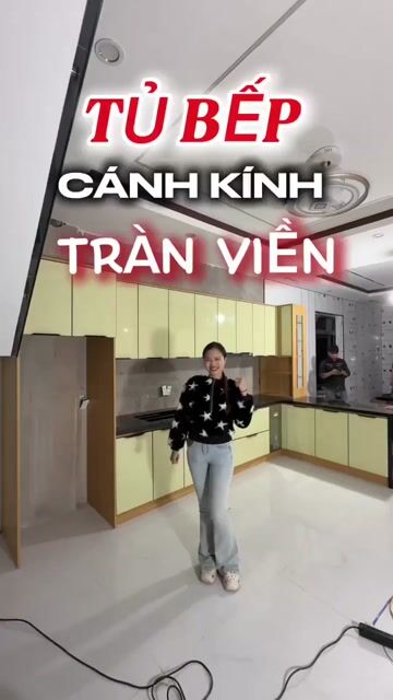 Tủ bếp cánh kính TST vàng nhạt. Mua bán Tủ, kệ gia đình tại Quận Hải Châu Đà Nẵng được đăng bởi Nội thất tủ bếp TST hình 1