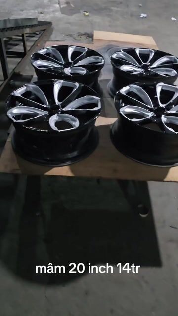 Mâm xe 20 inch 5 lỗ 114.3. Mua bán Phụ tùng xe tại Quận Cái Răng Cần Thơ được đăng bởi NGON lành hình 1