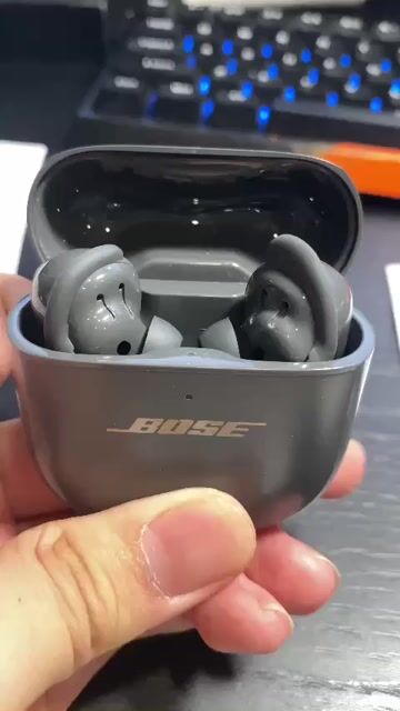 Tai nghe Bose QuietComfort Earbuds II BẢN GIỚI HẠN. Mua bán Tivi, Âm thanh tại Quận Tân Bình Tp Hồ Chí Minh được đăng bởi Nguyễn Mạnh Hiếu hình 1