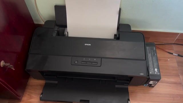 Máy in màu A3 Epson L1800 và máy ép nhiệt quần áo. Mua bán Đồ dùng văn phòng tại Huyện Yên Phong Bắc Ninh được đăng bởi TLL hình 1