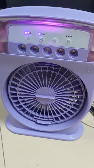 Quạt tích điện phun sương Tím. Mua bán Quạt tại Quận Long Biên Hà Nội được đăng bởi van vu hình 1