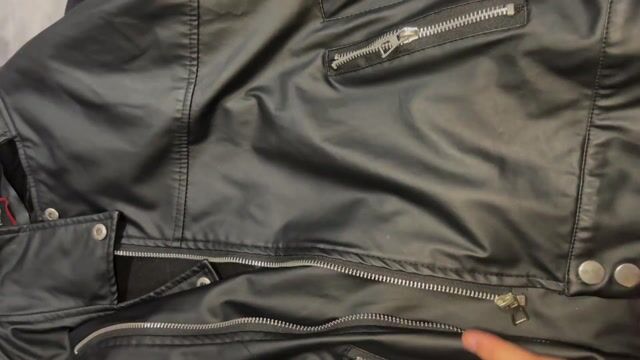 Áo khoác da nữ Đen. Mua bán Quần áo tại Quận Bình Thạnh Tp Hồ Chí Minh được đăng bởi Như hình 1