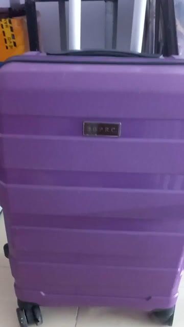 Thanh lý Vali du lịch (còn dùng tốt, giá gốc 1tr3)
