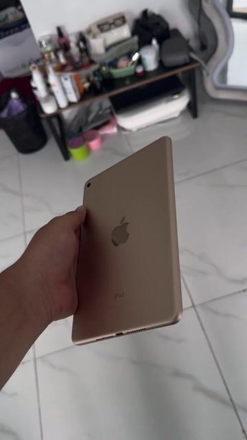 Apple iPad mini 4 128GB Vàng 98%. Mua bán Máy tính bảng tại Quận Bình Tân Tp Hồ Chí Minh được đăng bởi MR HUY hình 1