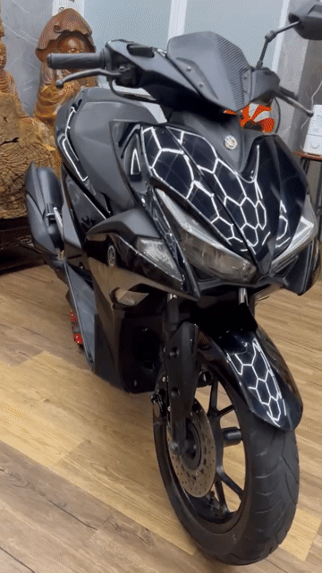 Yamaha NVX 125cc chính chủ bstp khoá Smartkey. Mua bán Xe máy tại Quận 7 Tp Hồ Chí Minh được đăng bởi Xe Cũ Hiếu CT hình 1