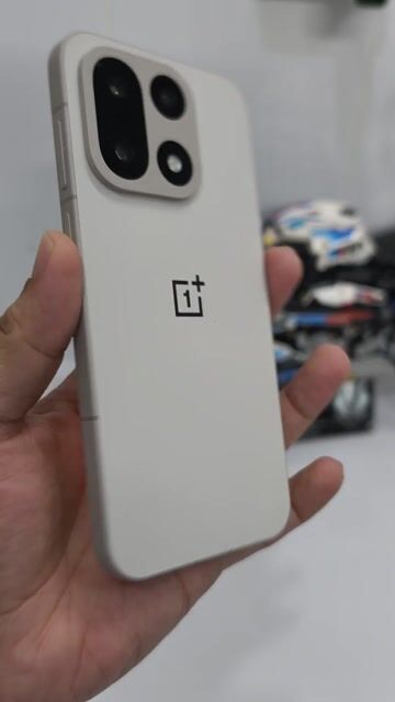 OnePlus 15 256GB Vàng cát Đã sử dụng. Mua bán Điện thoại tại Quận Ninh Kiều Cần Thơ được đăng bởi Lê Khang hình 1