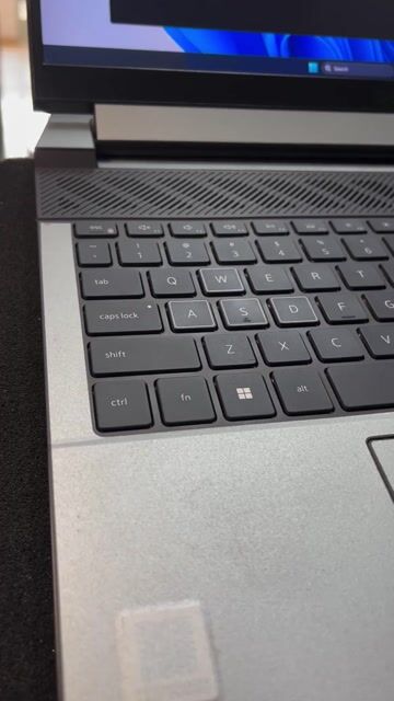 Dell G15 5530 i7 13650hx/32gb/1TB/vga4060 8GB. Mua bán Laptop tại Quận Tân Bình Tp Hồ Chí Minh được đăng bởi Khoa Tran hình 1