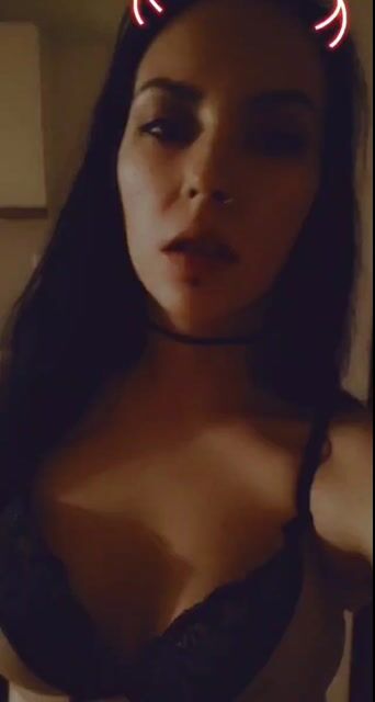 Model - Moonlight Luminescence kinky