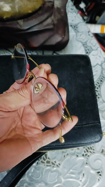 Kính thời trang Nữ Mạ vàng . Mua bán Phụ kiện thời trang khác tại Quận Hoàng Mai Hà Nội được đăng bởi Xtung hình 1