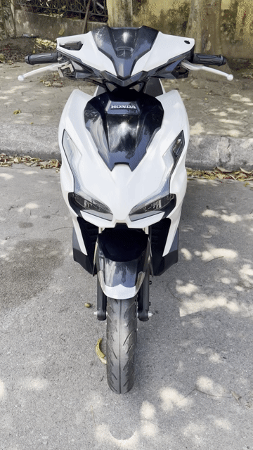 Honda Air Blade 2021 Trắng đỏ. Mua bán Xe máy tại Thành phố Nam Định Nam Định được đăng bởi Bảo Nhi Trần hình 1