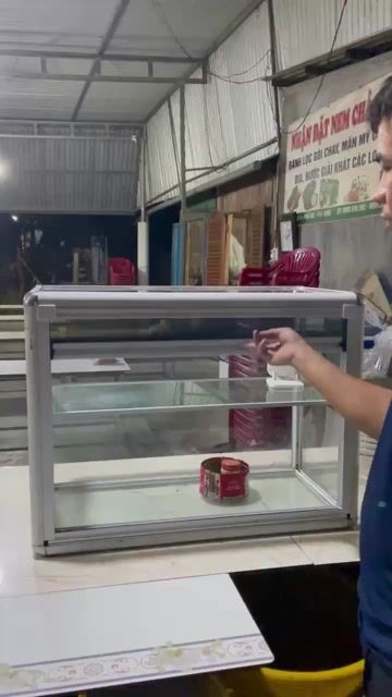 Cửa lưới chống côn trùng cho xe hàng ăn . Mua bán Đồ chuyên dụng, Giống nuôi trồng tại Thị xã Hương Thủy Thừa Thiên Huế được đăng bởi THANH TÂm hình 1
