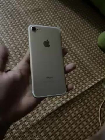 Apple iPhone 7 32GB Trắng. Mua bán Điện thoại tại Quận Bắc Từ Liêm Hà Nội được đăng bởi Đinh Xuân Kiên hình 1