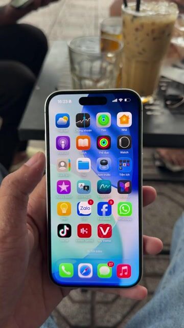 Apple iPhone 16 128GB Trắng Như mới. Mua bán Điện thoại tại Thành phố Sóc Trăng Sóc Trăng được đăng bởi Phan Dat hình 1