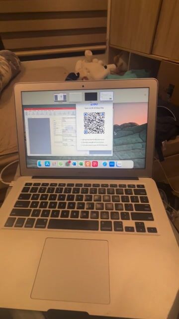 MacBook Air 2017 Bạc 4GB/128GB. Mua bán Laptop tại Quận Nam Từ Liêm Hà Nội được đăng bởi Đào Duy anh hình 1