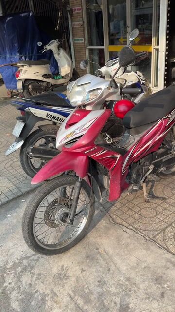 Honda Wave RSX 2010 Đỏ bạc. Mua bán Xe máy tại Quận 6 Tp Hồ Chí Minh được đăng bởi Hải Đăng hình 1