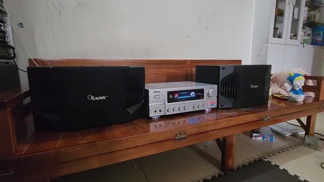 Tất cả bộ dàn loa karaoke như trong hình. Mua bán Tivi, Âm thanh tại Huyện Đông Anh Hà Nội được đăng bởi Thanh Nien hình 1
