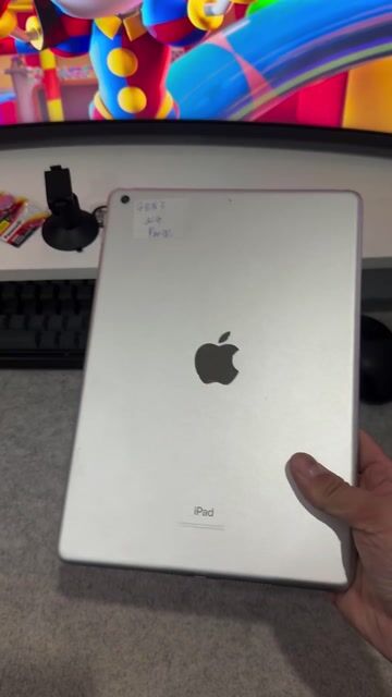 Apple iPad Gen 7 32GB Bạc. Mua bán Máy tính bảng tại Quận Hoàng Mai Hà Nội được đăng bởi Tạ Đình Phong hình 1