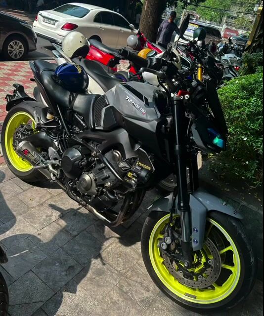 MT09 CHÍNH CHỦ MÁY MÓC ÊM RIN CẦN BÁN. Mua bán Xe máy tại Thành phố Thủ Đức Tp Hồ Chí Minh được đăng bởi KHANG NGUYỄN hình 1