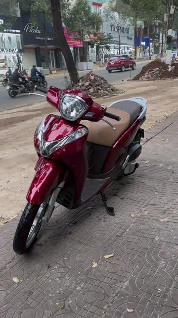 Honda SH Mode 2019 Đỏ 18263 km. Mua bán Xe máy tại Thành phố Pleiku Gia Lai được đăng bởi Xe Máy Nguyễn Vũ Gialai hình 1