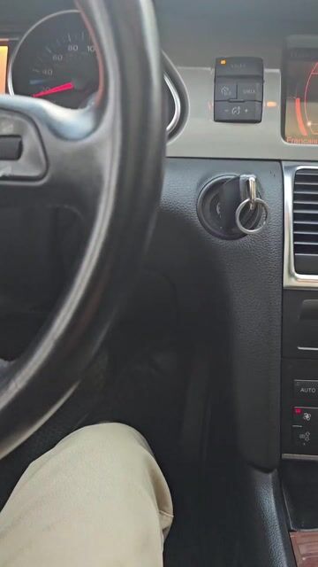 Audi Q7 2006 4.2 Quantro Xám. Mua bán Ô tô tại Quận Tây Hồ Hà Nội được đăng bởi TRẦN TIẾN DŨNG hình 1