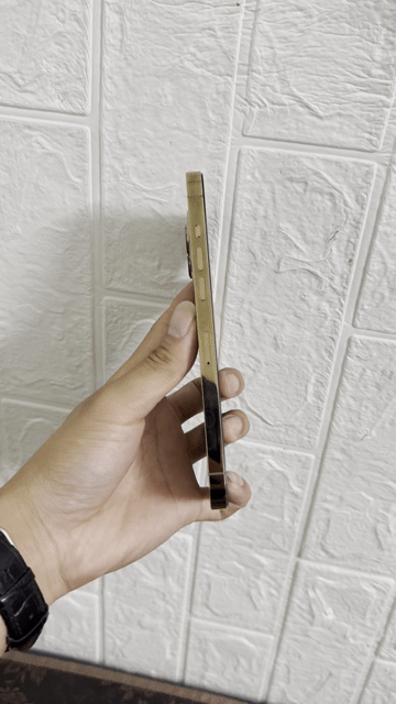 iPhone 12 Pro Max 128GB Vàng Gold. Mua bán Điện thoại tại Quận Nam Từ Liêm Hà Nội được đăng bởi Chu Vũ hình 1