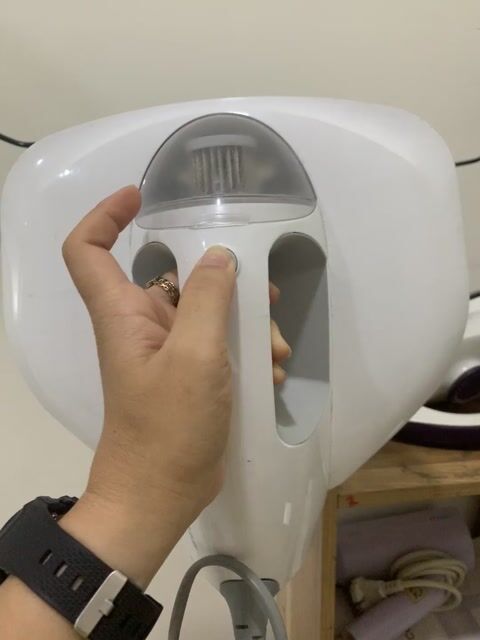 Máy hút bụi Chigo Trắng 400W. Mua bán Thiết bị vệ sinh, nhà tắm tại Huyện Củ Chi Tp Hồ Chí Minh được đăng bởi NGUYỄN KIM CƯƠNG hình 1