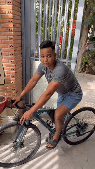 Xe đạp đua khung Nhôm màu Xanh ngọc. Mua bán Xe đạp tại Thành phố Thuận An Bình Dương được đăng bởi tấn định hình 1