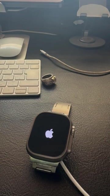 Apple Watch Ultra 2 lỗi treo táo. Mua bán Thiết bị đeo thông minh tại Thành phố Buôn Ma Thuột Đắk Lắk được đăng bởi MUA THEO NHU CẦU hình 1